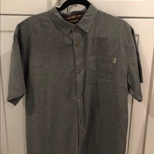 Dravus grey collard shirt